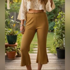 Free People Movement ,High Waisted ,Cropped ,Ribbed Mustard Yellow Pants small